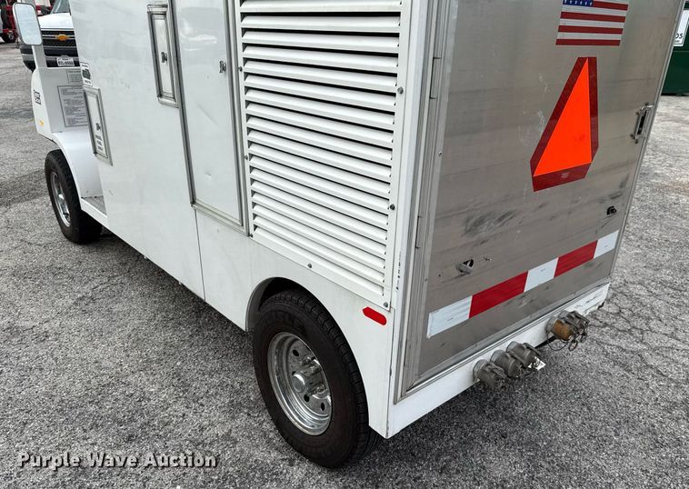 image for item DX5643 2011 Nilfisk-Advance Cyclone 4500 4WS surface cleaner