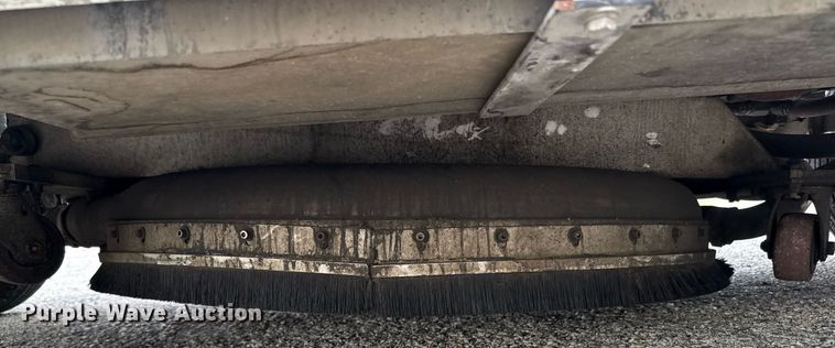 image for item DX5643 2011 Nilfisk-Advance Cyclone 4500 4WS surface cleaner