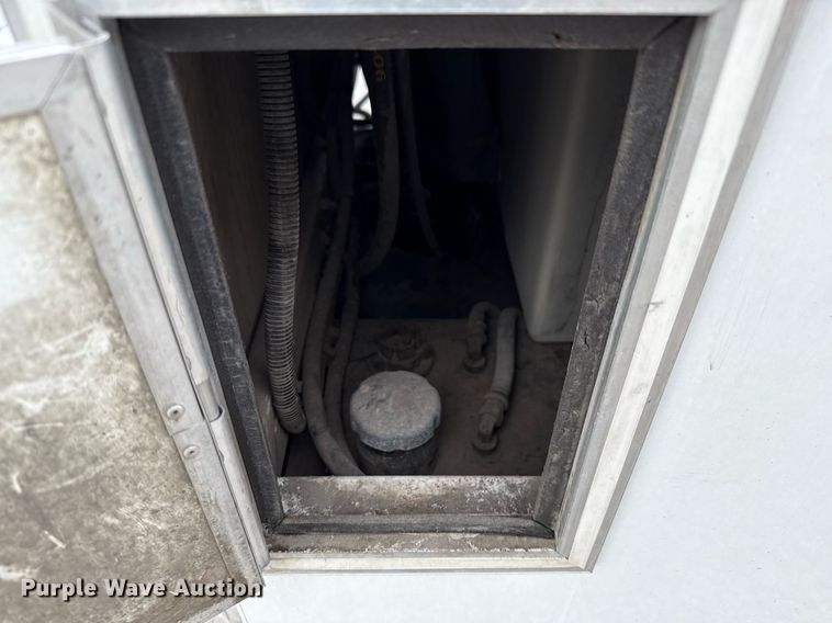 image for item DX5643 2011 Nilfisk-Advance Cyclone 4500 4WS surface cleaner