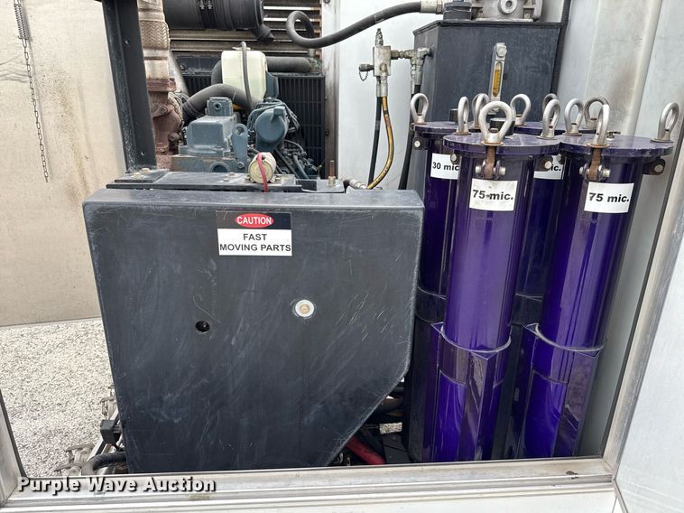 image for item DX5643 2011 Nilfisk-Advance Cyclone 4500 4WS surface cleaner