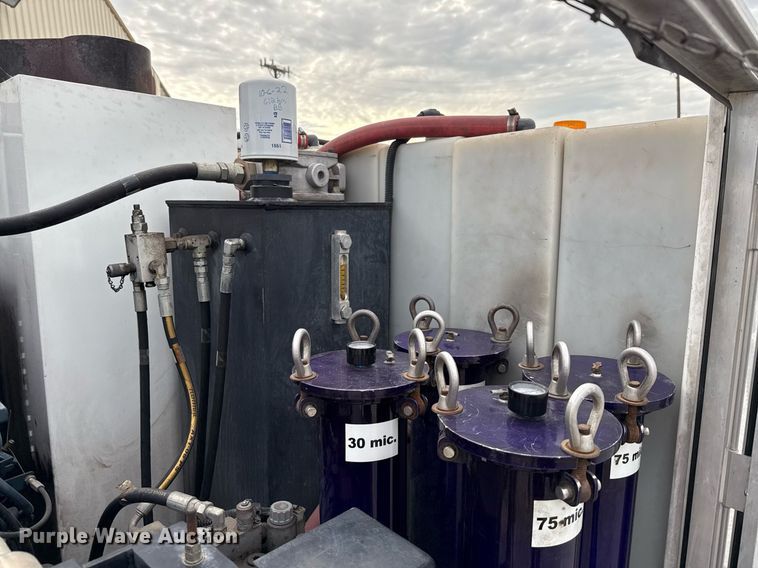 image for item DX5643 2011 Nilfisk-Advance Cyclone 4500 4WS surface cleaner