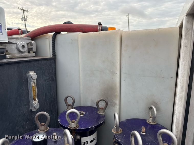 image for item DX5643 2011 Nilfisk-Advance Cyclone 4500 4WS surface cleaner