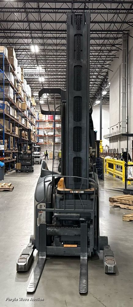 image for item DX5662 2017 Crown RM6025-45 reach truck
