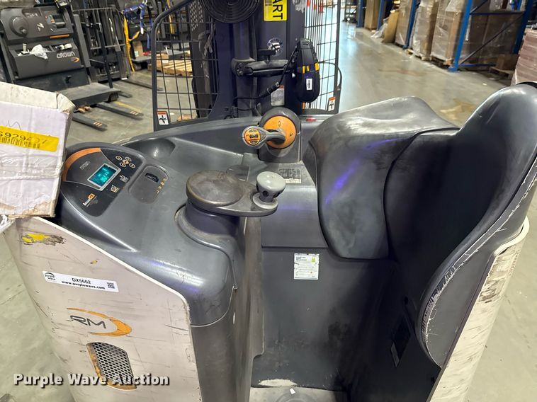 image for item DX5662 2017 Crown RM6025-45 reach truck