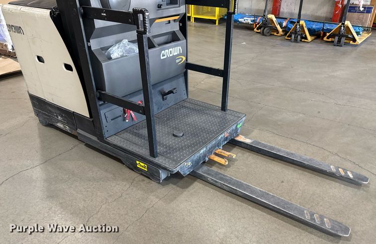 ￼スーパースピークアンドスペル テキサスインストゥルメンツ社　完動品 2017 Crown SP3520-30 order picker in Carrollton, TX | Item
