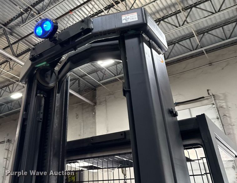 image for item DX5664 2017 Crown SP3520-30 order picker