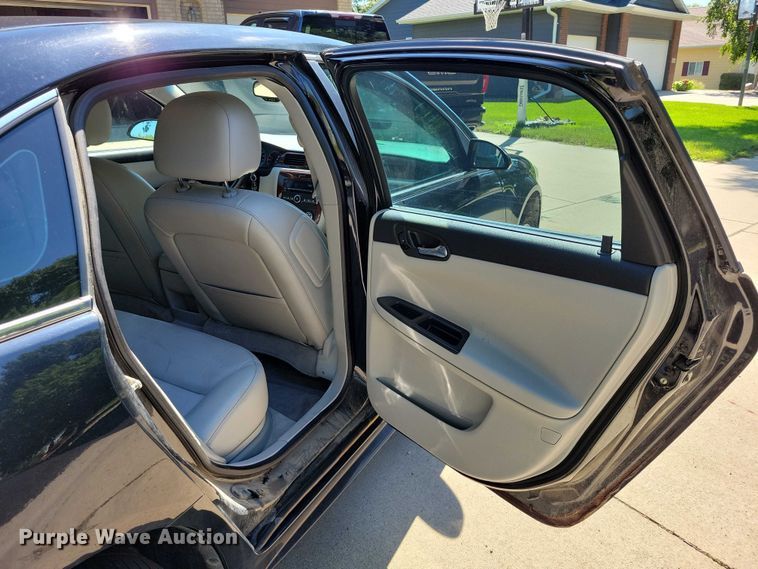 image for item DX7157 2010 Chevrolet  Impala LT 