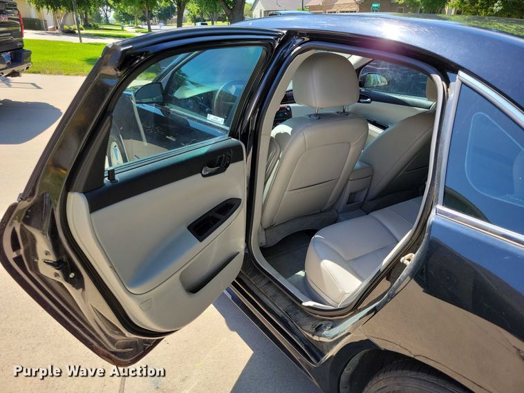 image for item DX7157 2010 Chevrolet  Impala LT 