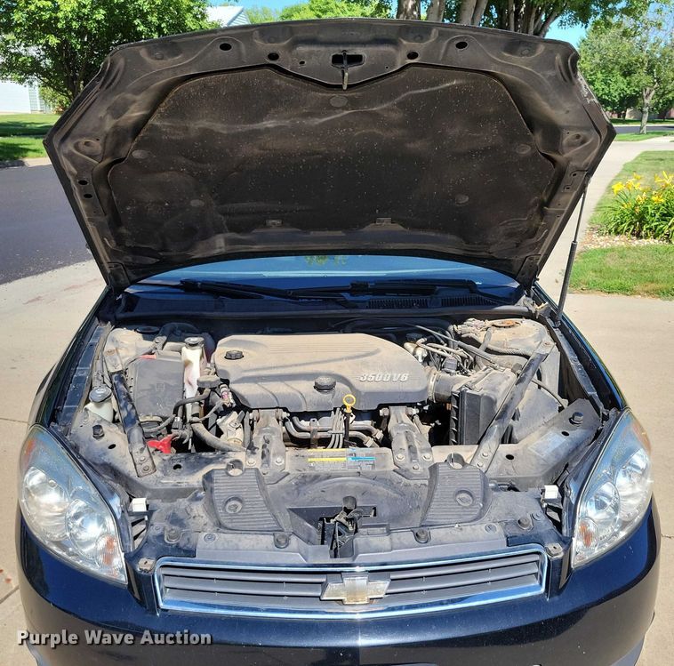 image for item DX7157 2010 Chevrolet  Impala LT 