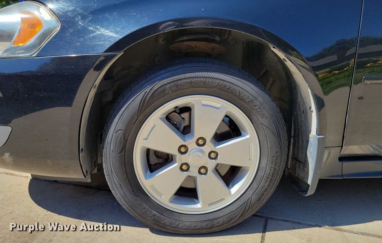 image for item DX7157 2010 Chevrolet  Impala LT 