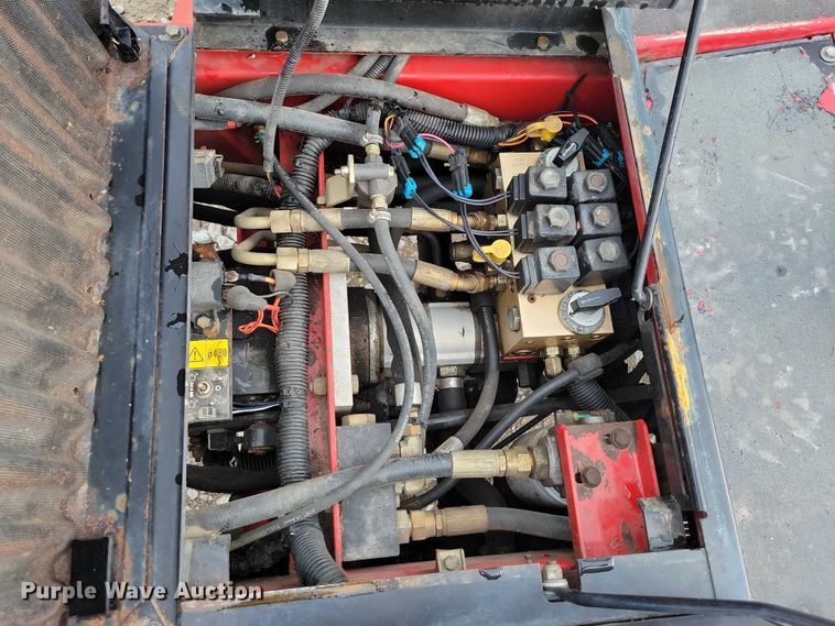 image for item DX7160 Toro Reelmaster 5200-D reel mower