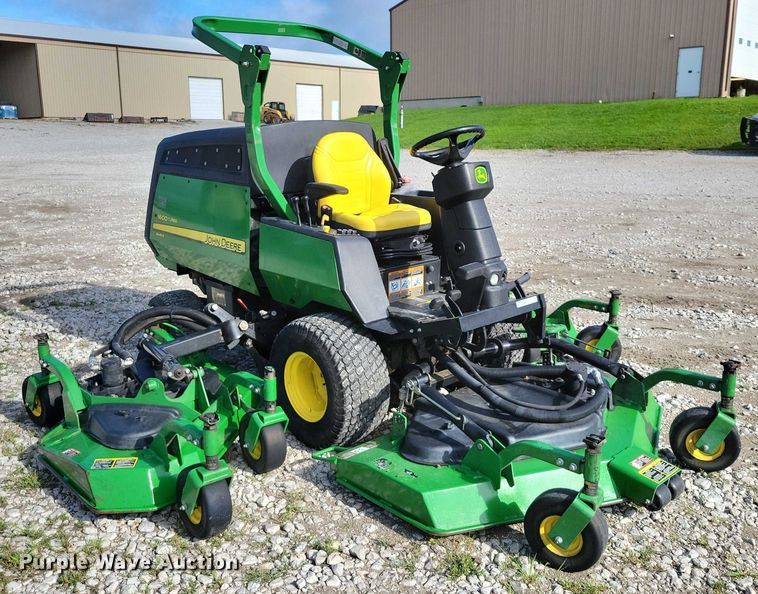 image for item DX7161 2014 John Deere 1600 Turbo Series II lawn mower