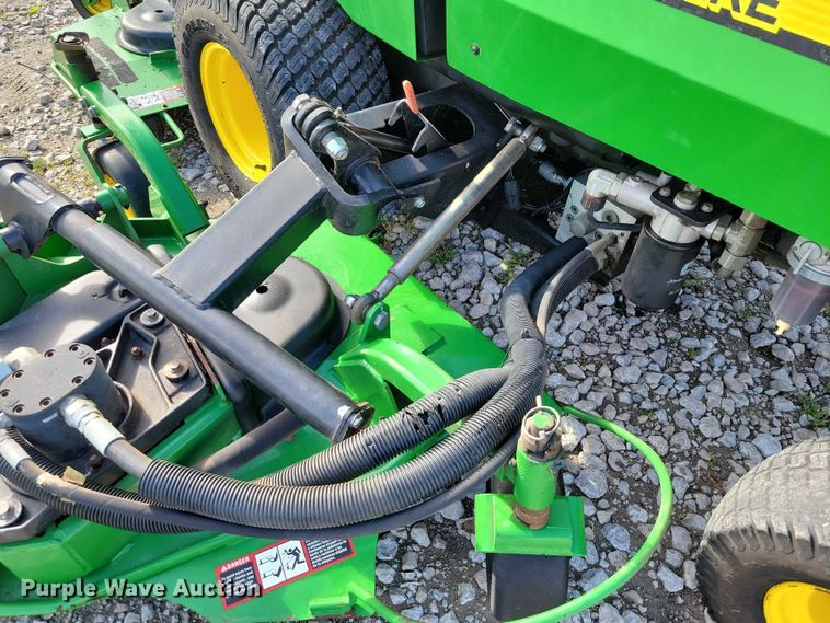 image for item DX7161 2014 John Deere 1600 Turbo Series II lawn mower