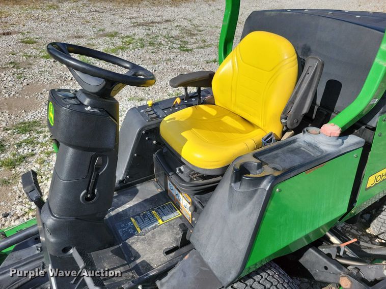 image for item DX7161 2014 John Deere 1600 Turbo Series II lawn mower