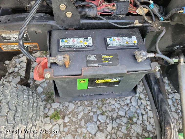 image for item DX7161 2014 John Deere 1600 Turbo Series II lawn mower