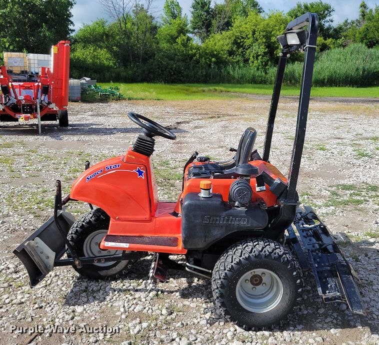 image for item DX7162 Smithco Super Star bunker rake