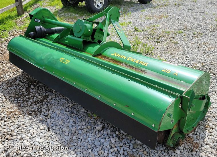 image for item DX7163 John Deere 25A flail mower