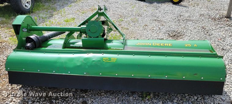 image for item DX7163 John Deere 25A flail mower