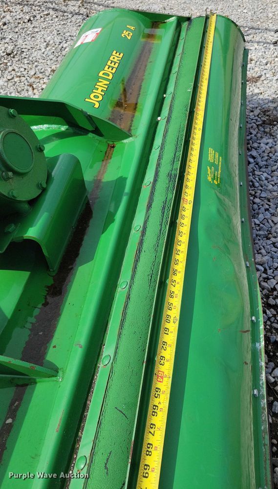 image for item DX7163 John Deere 25A flail mower