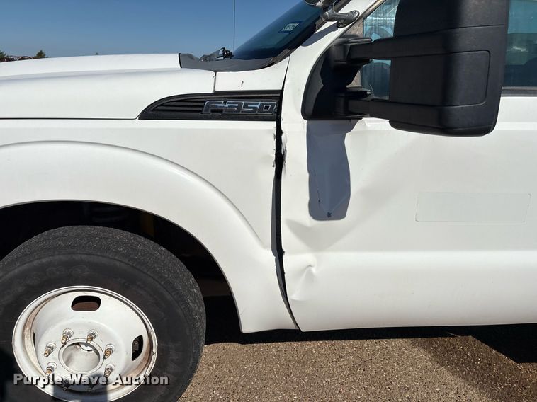 image for item DX8005 2011 Ford F350 Super Duty bucket truck