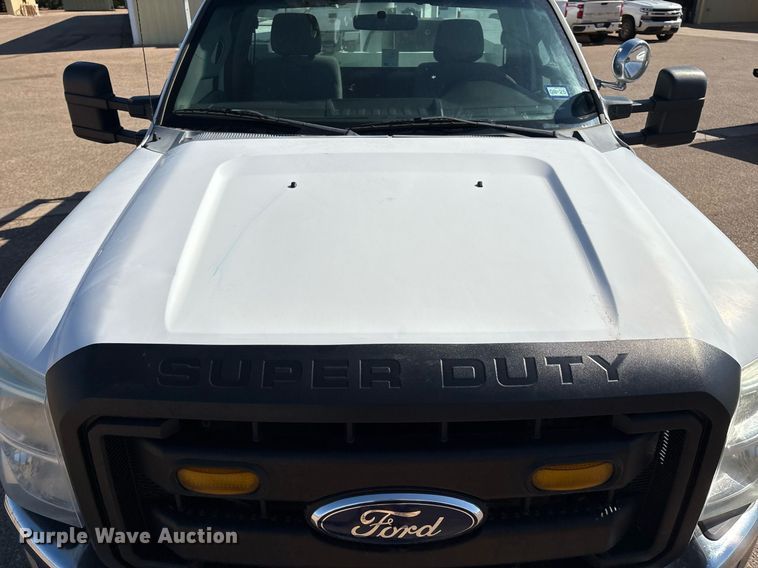 image for item DX8005 2011 Ford F350 Super Duty bucket truck