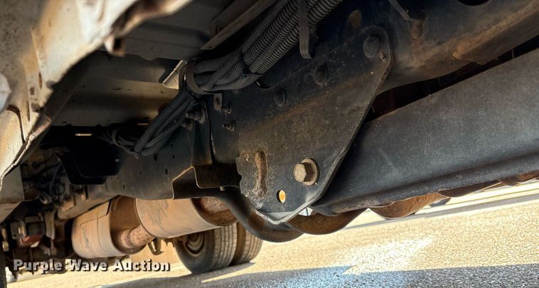 image for item DX8005 2011 Ford F350 Super Duty bucket truck