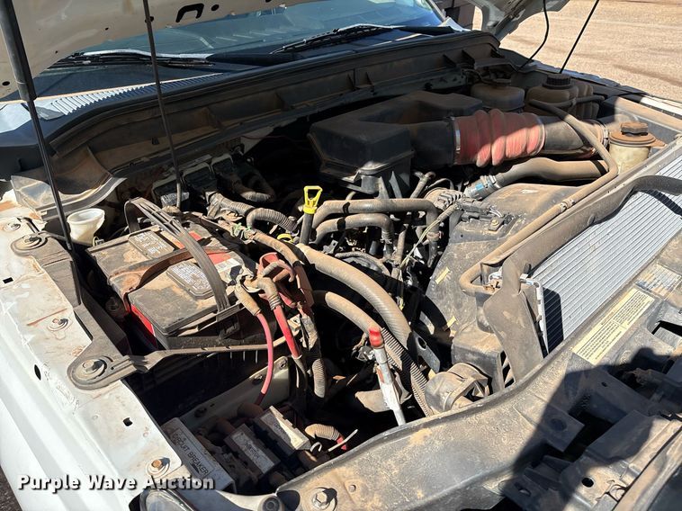 image for item DX8005 2011 Ford F350 Super Duty bucket truck