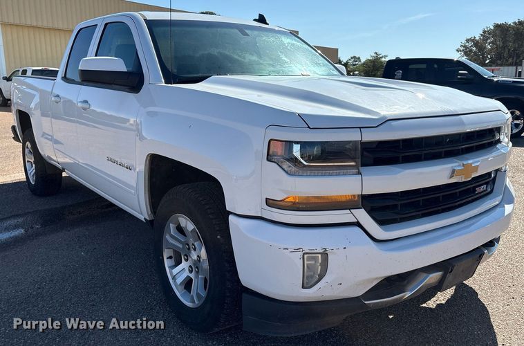 image for item DX8006 2018 Chevrolet Silverado 1500 Double Cab pickup truck