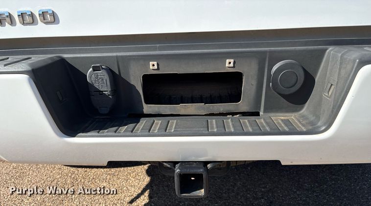 image for item DX8006 2018 Chevrolet Silverado 1500 Double Cab pickup truck