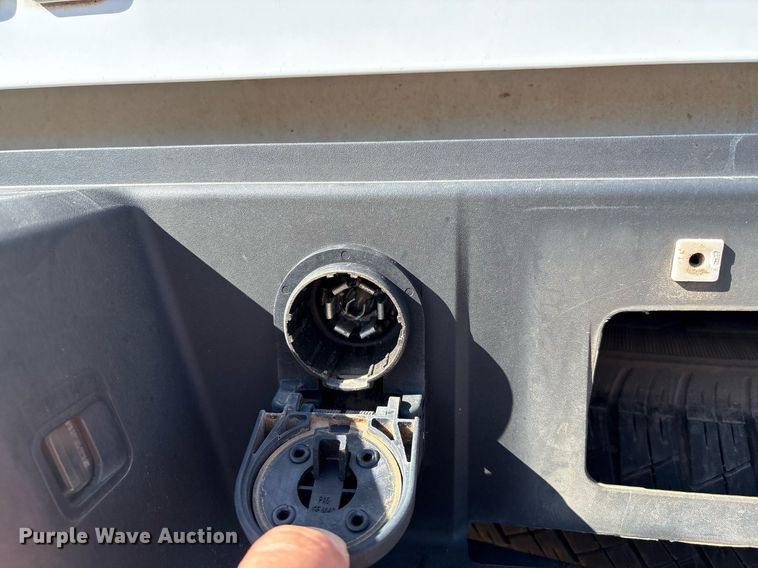 image for item DX8006 2018 Chevrolet Silverado 1500 Double Cab pickup truck