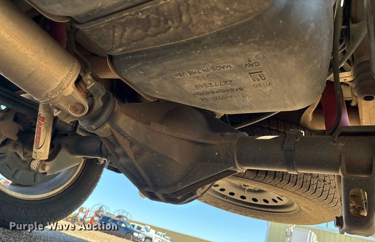 image for item DX8006 2018 Chevrolet Silverado 1500 Double Cab pickup truck