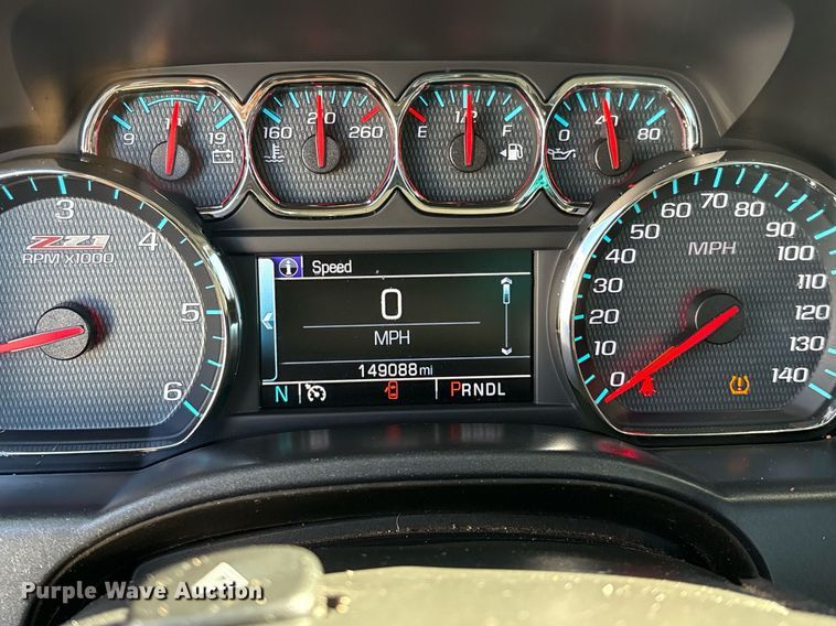 image for item DX8006 2018 Chevrolet Silverado 1500 Double Cab pickup truck