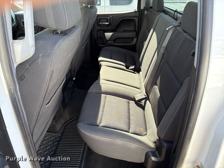 image for item DX8006 2018 Chevrolet Silverado 1500 Double Cab pickup truck