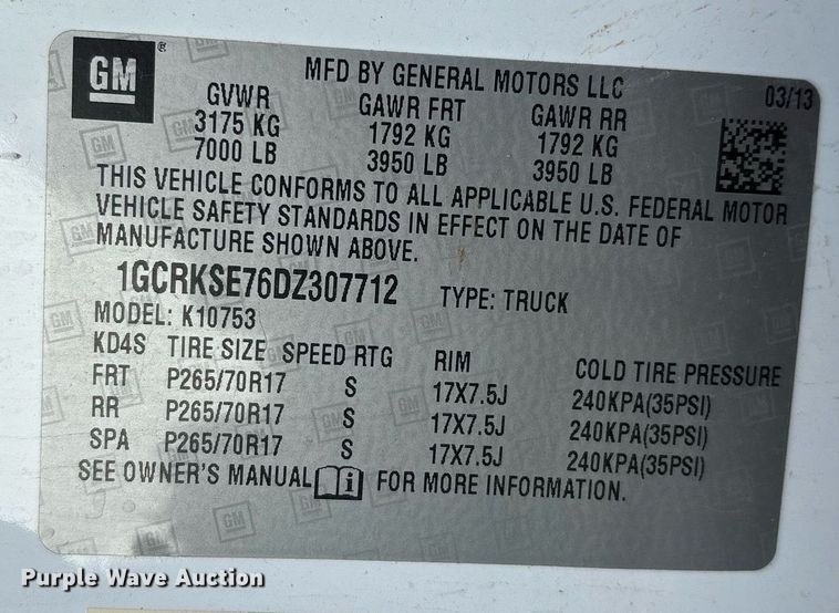 image for item DX8007 2013 Chevrolet Silverado 1500 Ext. Cab pickup truck