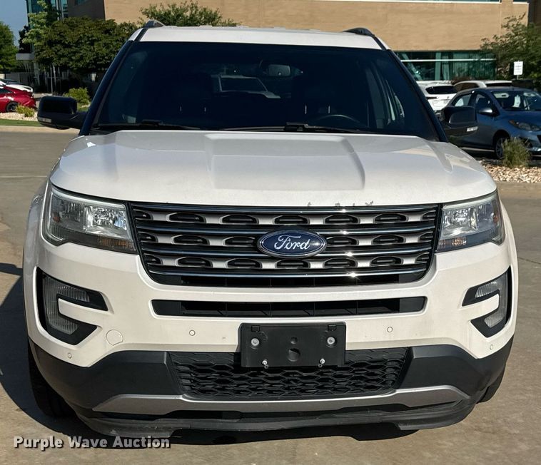 image for item DY0356 2017 Ford Explorer XLT SUV