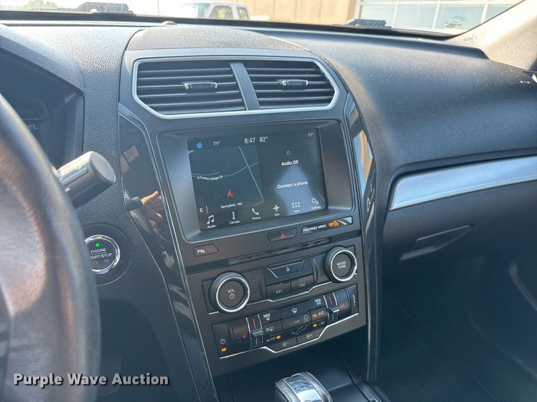 image for item DY0356 2017 Ford Explorer XLT SUV