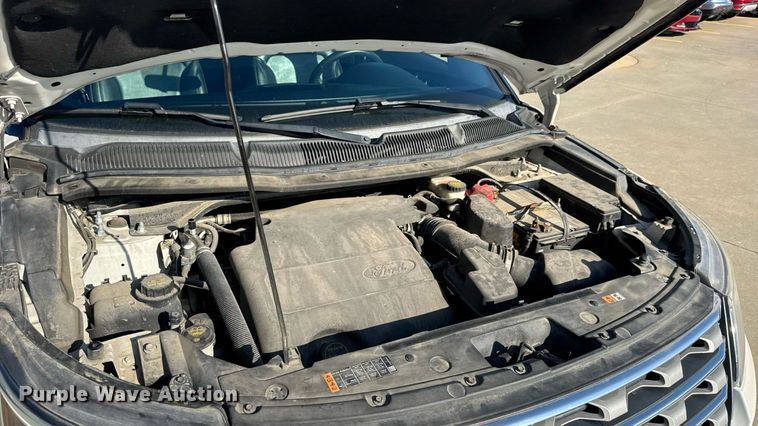 image for item DY0356 2017 Ford Explorer XLT SUV