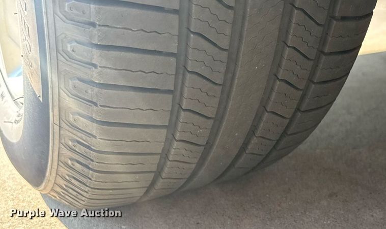 image for item DY0356 2017 Ford Explorer XLT SUV