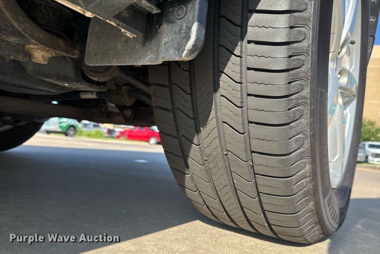 image for item DY0356 2017 Ford Explorer XLT SUV