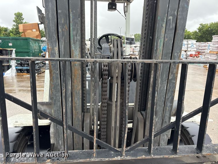 image for item DY0742 2016 UniCarriers PF80YLP forklift