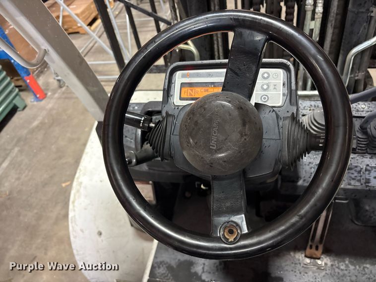 image for item DY0742 2016 UniCarriers PF80YLP forklift