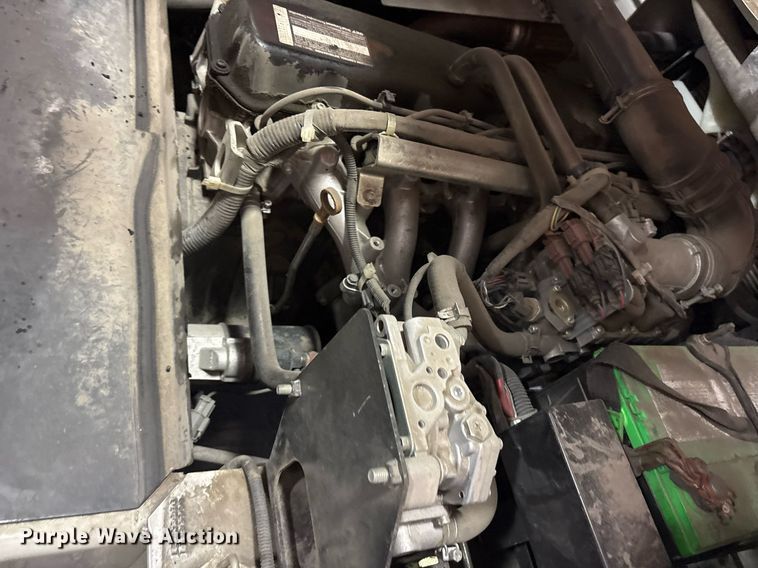 image for item DY0742 2016 UniCarriers PF80YLP forklift