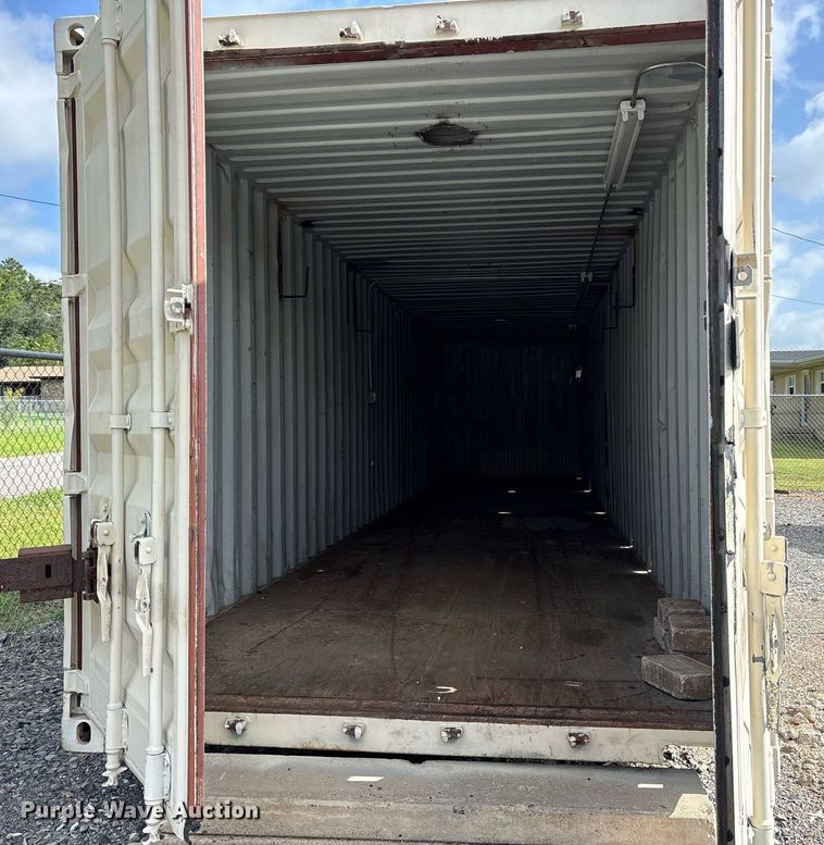 image for item DY0790 Shipping container