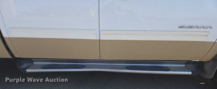 image for item DY0967 2011 GMC Sierra 1500 Crew Cab pickup truck