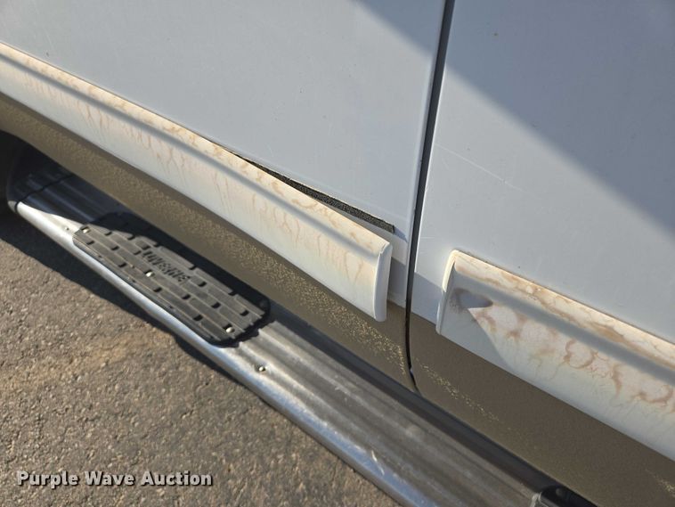 image for item DY0967 2011 GMC Sierra 1500 Crew Cab pickup truck