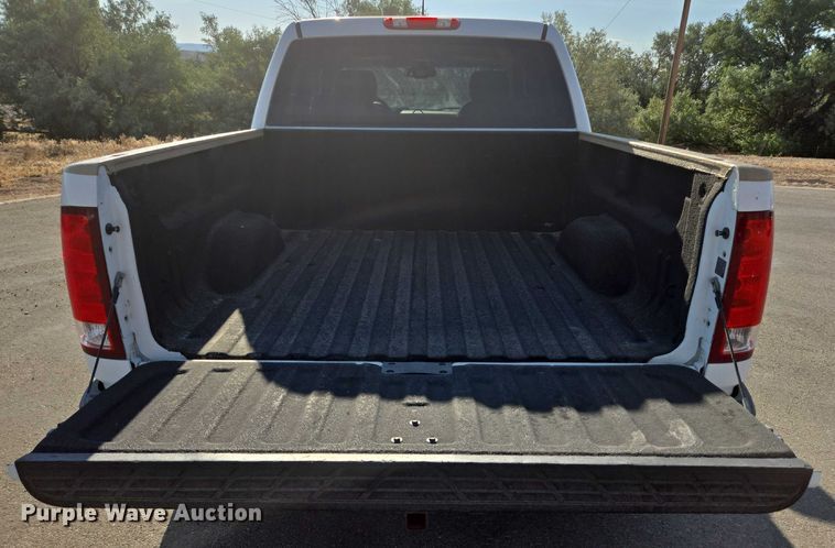 image for item DY0967 2011 GMC Sierra 1500 Crew Cab pickup truck