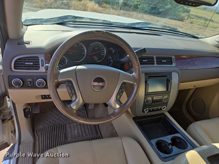 image for item DY0967 2011 GMC Sierra 1500 Crew Cab pickup truck