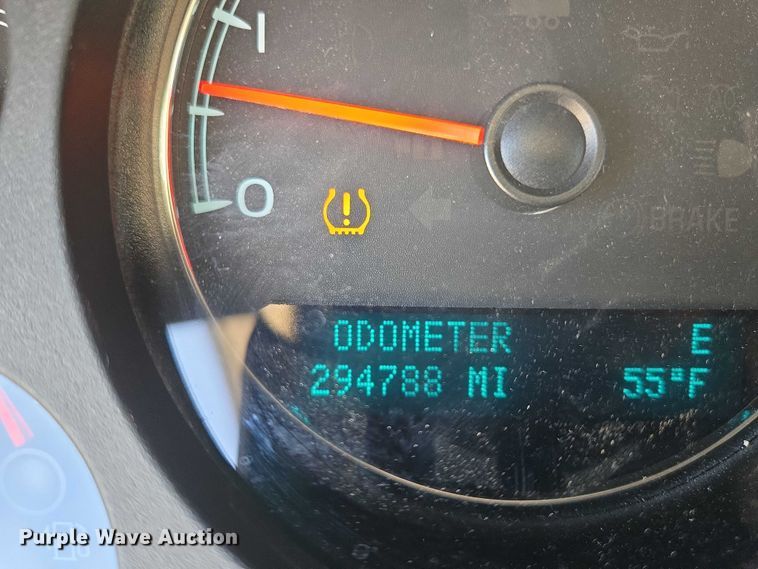 image for item DY0967 2011 GMC Sierra 1500 Crew Cab pickup truck