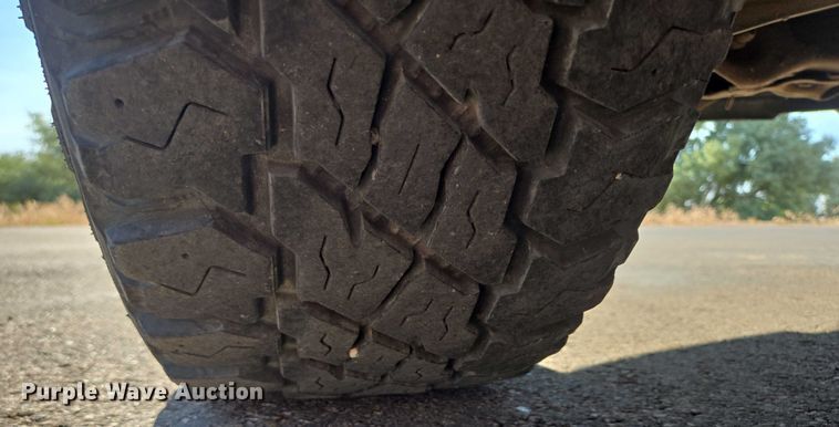 image for item DY0967 2011 GMC Sierra 1500 Crew Cab pickup truck