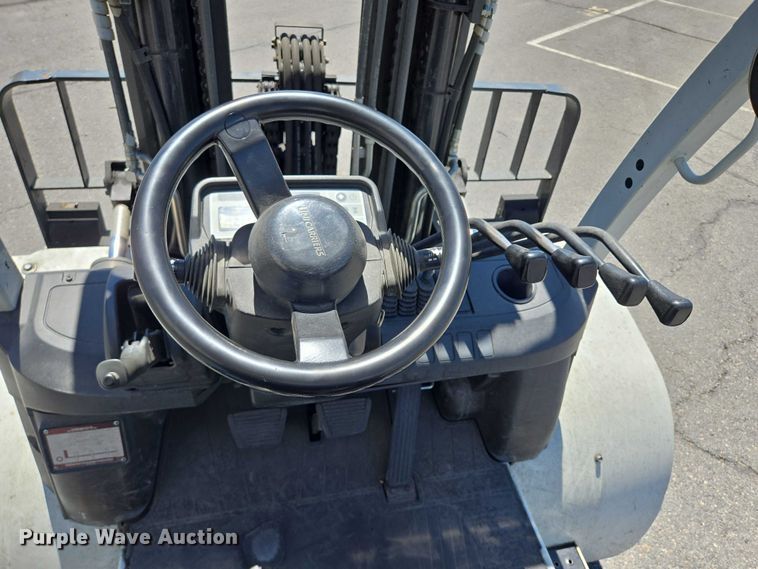 image for item DY0971 2015 Nissan PF110YLP forklift